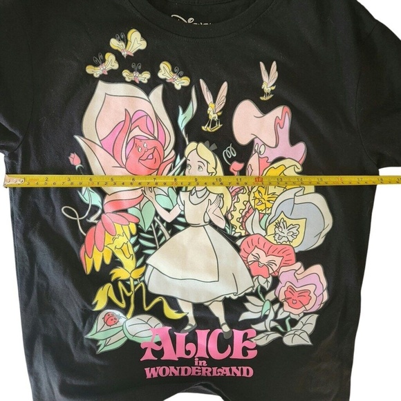 Women's Disney Alice in Wonderland T-shirt Size S Black - Picture 2 of 6